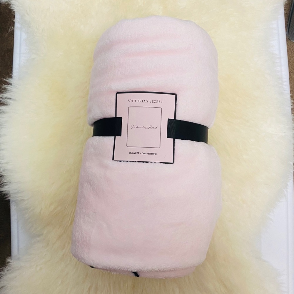 Victoria’s Secret Blanket